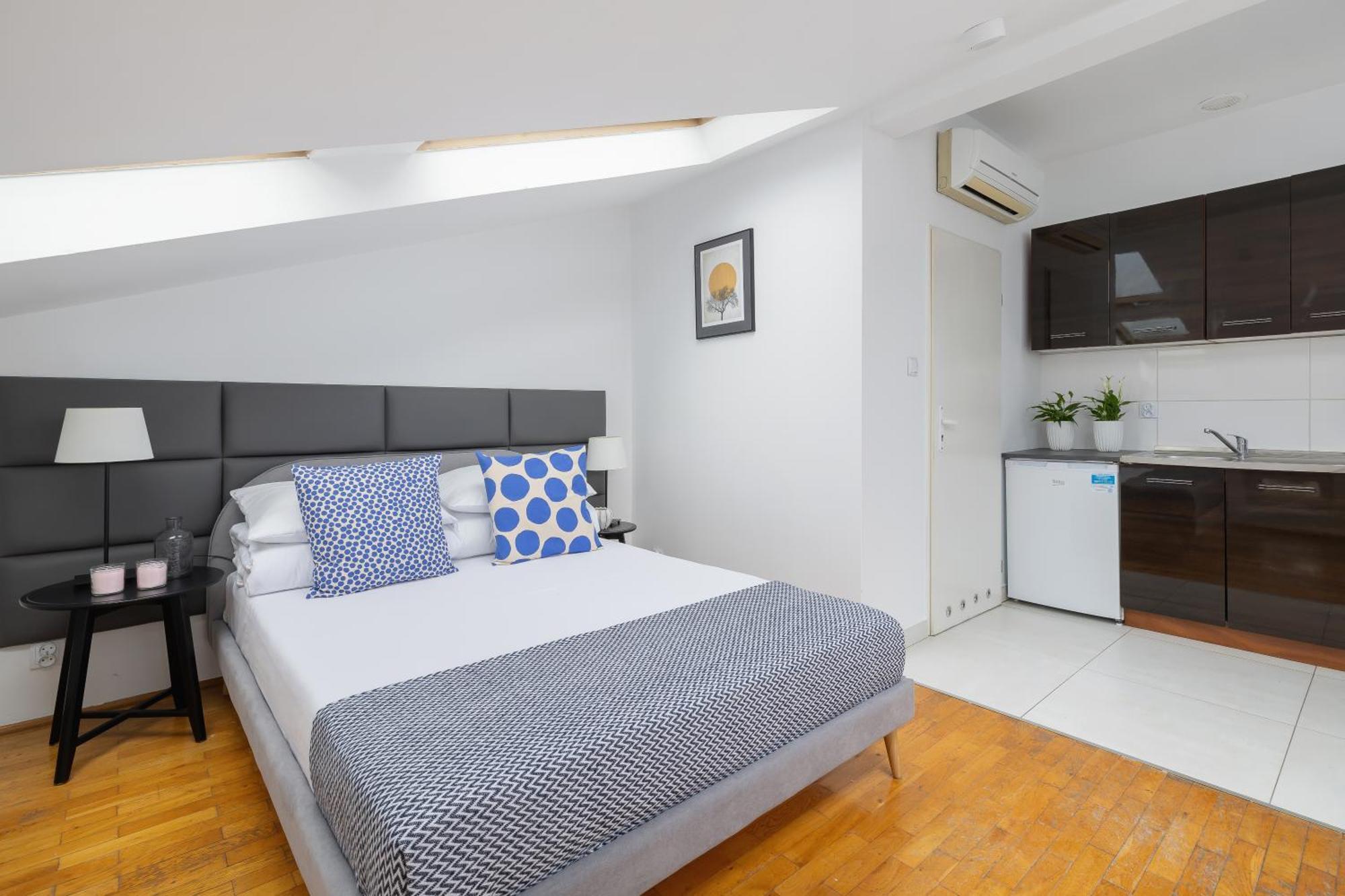 Old Town - Apartment With Ac - Dluga 65 Krakow Luaran gambar